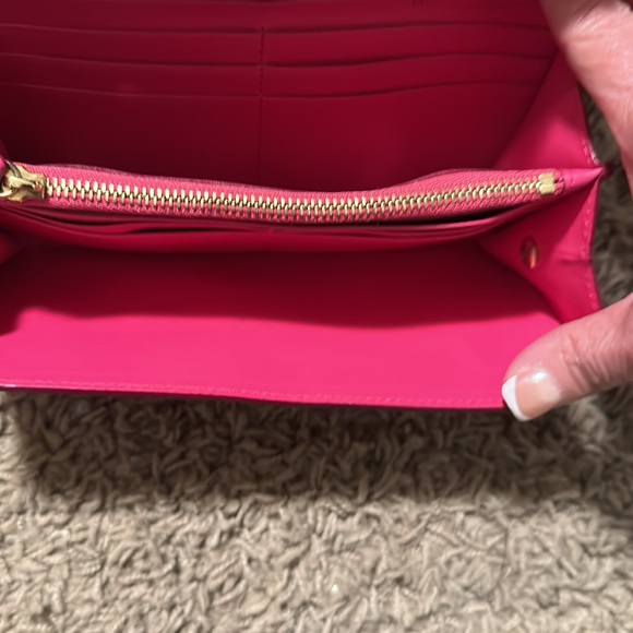 Authentic Salvatore Ferragamo Wallet - Picture 6 of 8